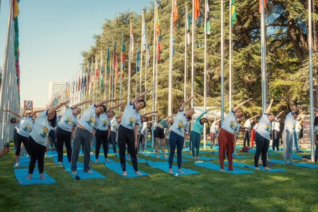 yoga day 2025 un geneva palais stretch.tmb 1200v